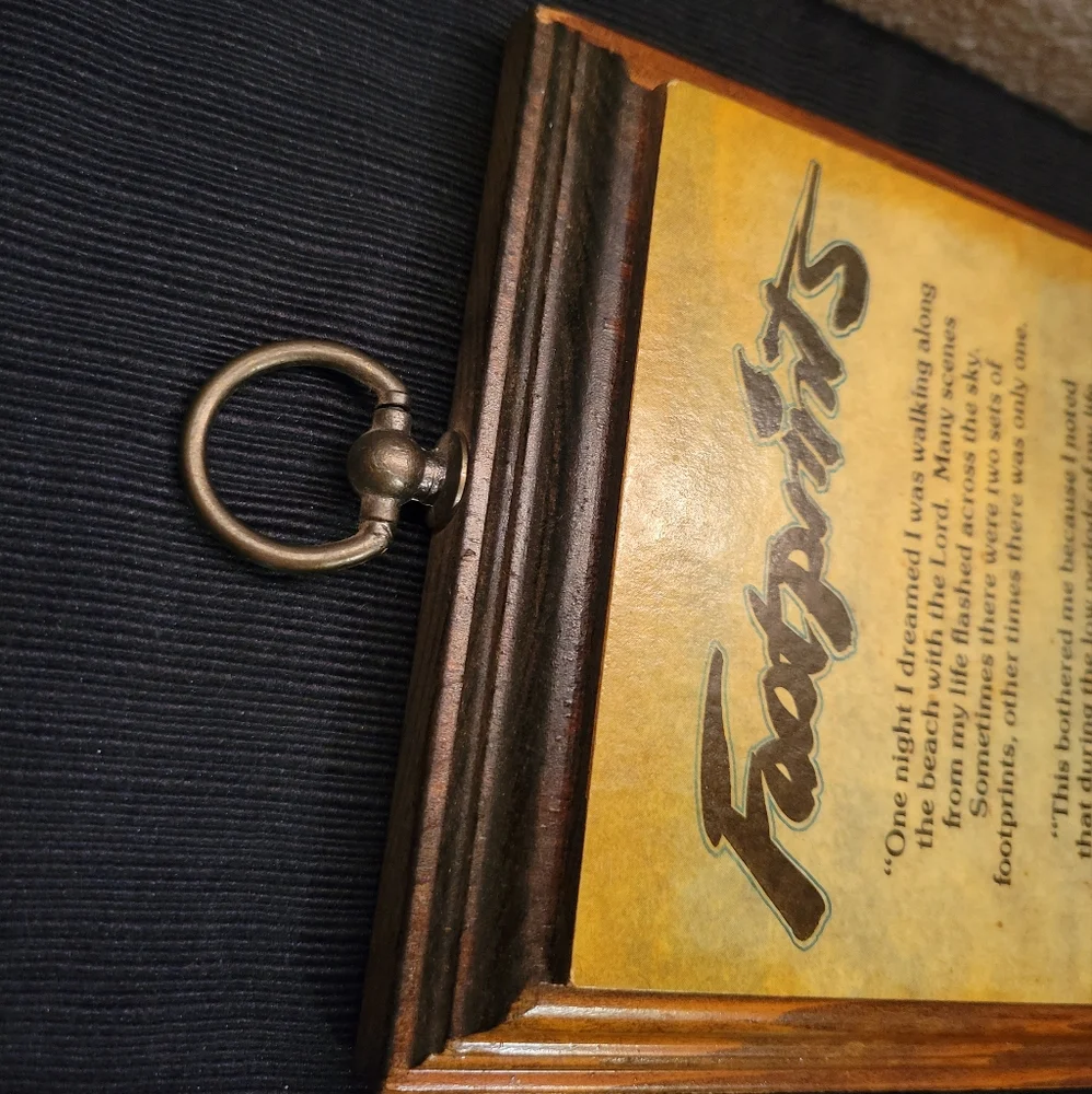 Vtg Footprints In The Sand Natural Wood Plaque By Ark Products Minneapolis MN